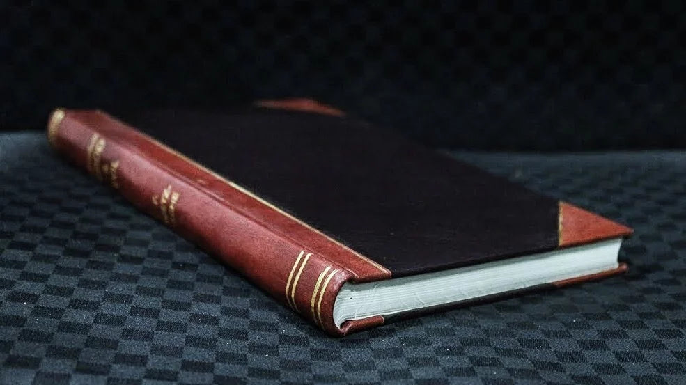 Shakspere remekei. John Gilbert, rajzaival, bevezete ssel ella tta Alexander Bernat ... Volume 2 (1905) [Leatherbound]